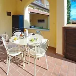 Dolce Apartment *